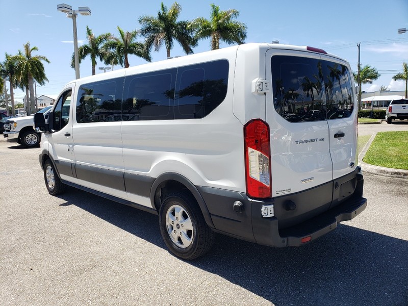 blcolor black ford transit wagon 15 passenger van