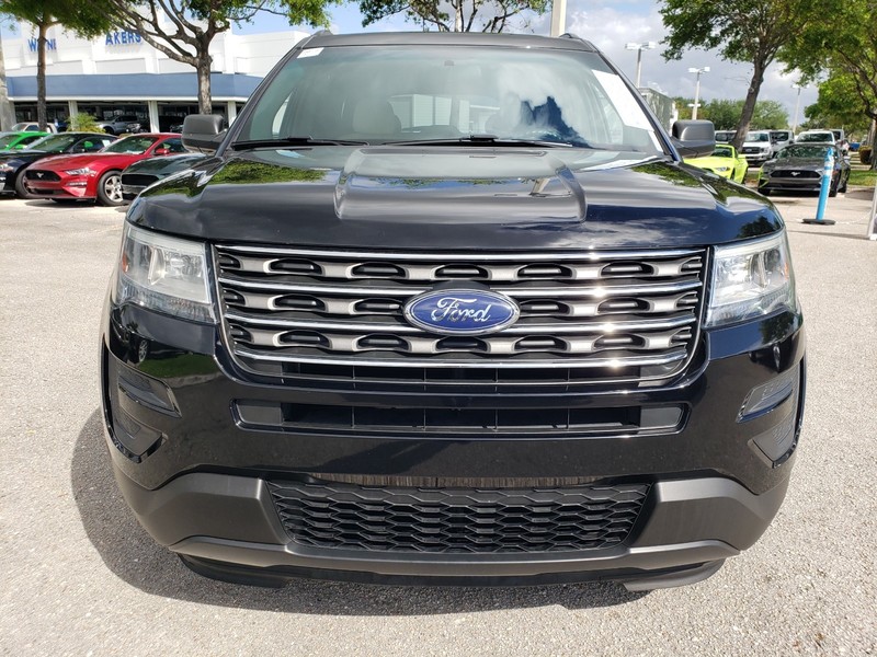 Certified Pre-Owned 2017 FORD EXPLORER Front Wheel Drive 5DR