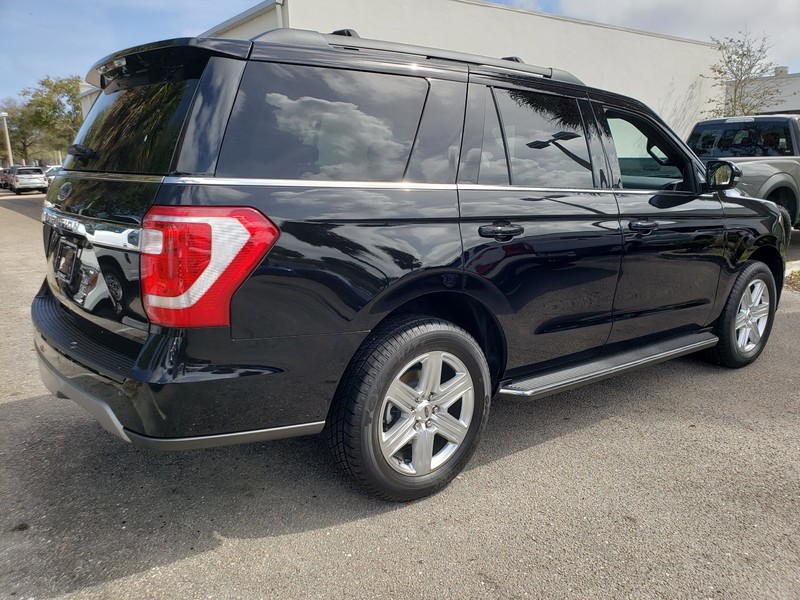 New 2020 FORD EXPEDITION XLT Rear Wheel Drive Sport Utility