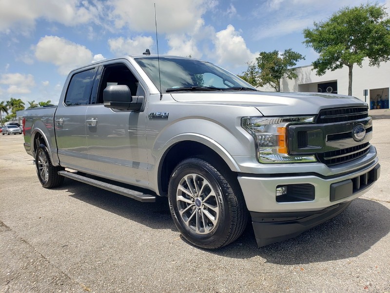 New 2020 FORD F-150 XLT Rear Wheel Drive SuperCrew Cab Styleside